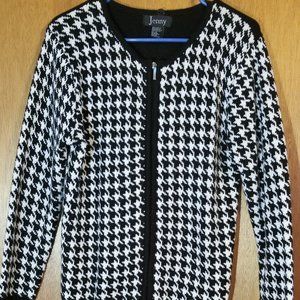 Black/white Hounds tooth Sweater Size Med. w/bonus